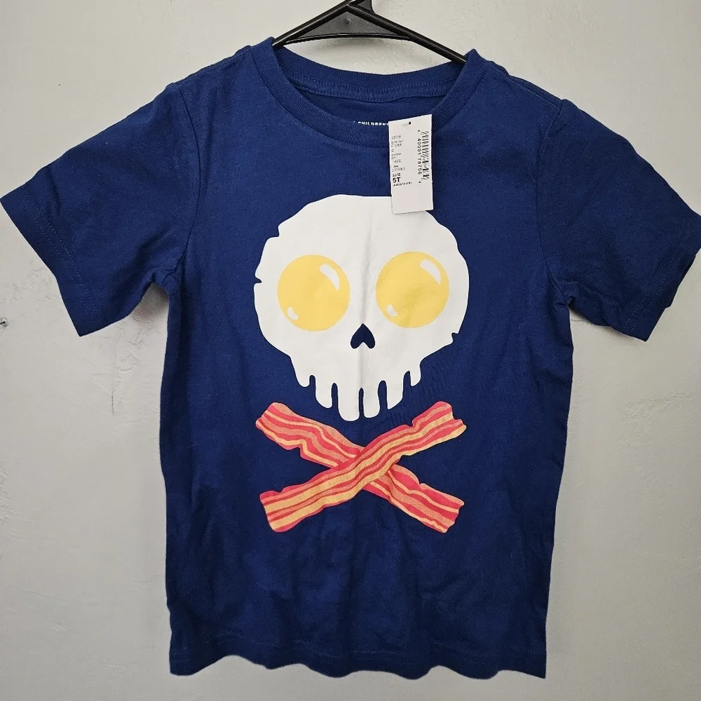 The Children's Place NWT Toddler Boys 5T Royal Blue Skull Graphic T-Shirt Eggs
